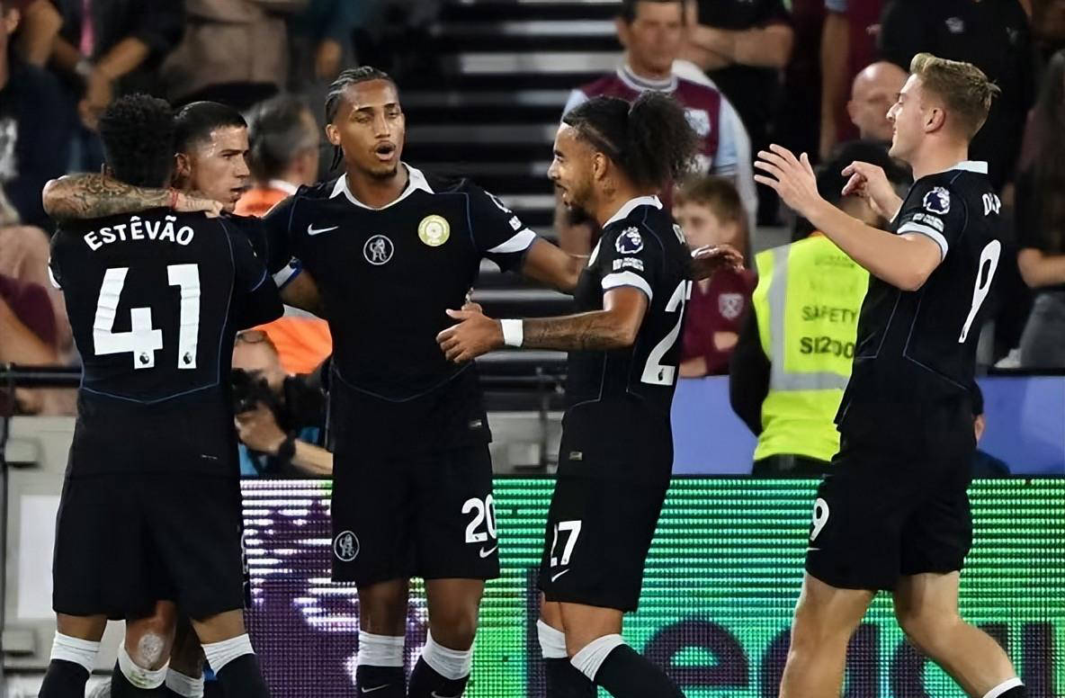 手加泰地方 手加泰地方